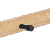 Knagerække i eg - Sorte knager HD14