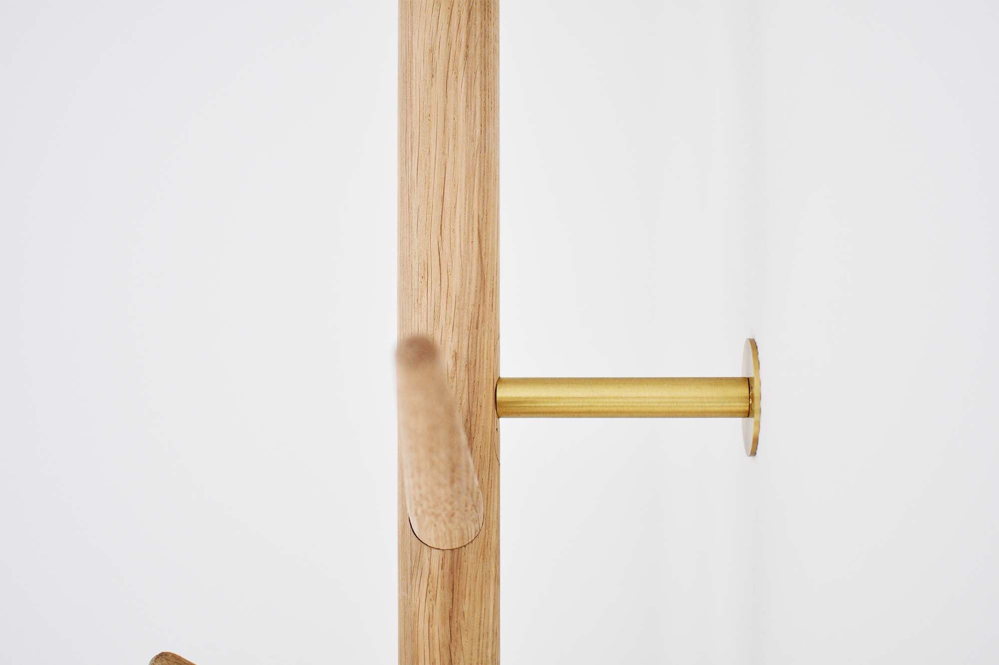 Stumtjener i eg - Messing