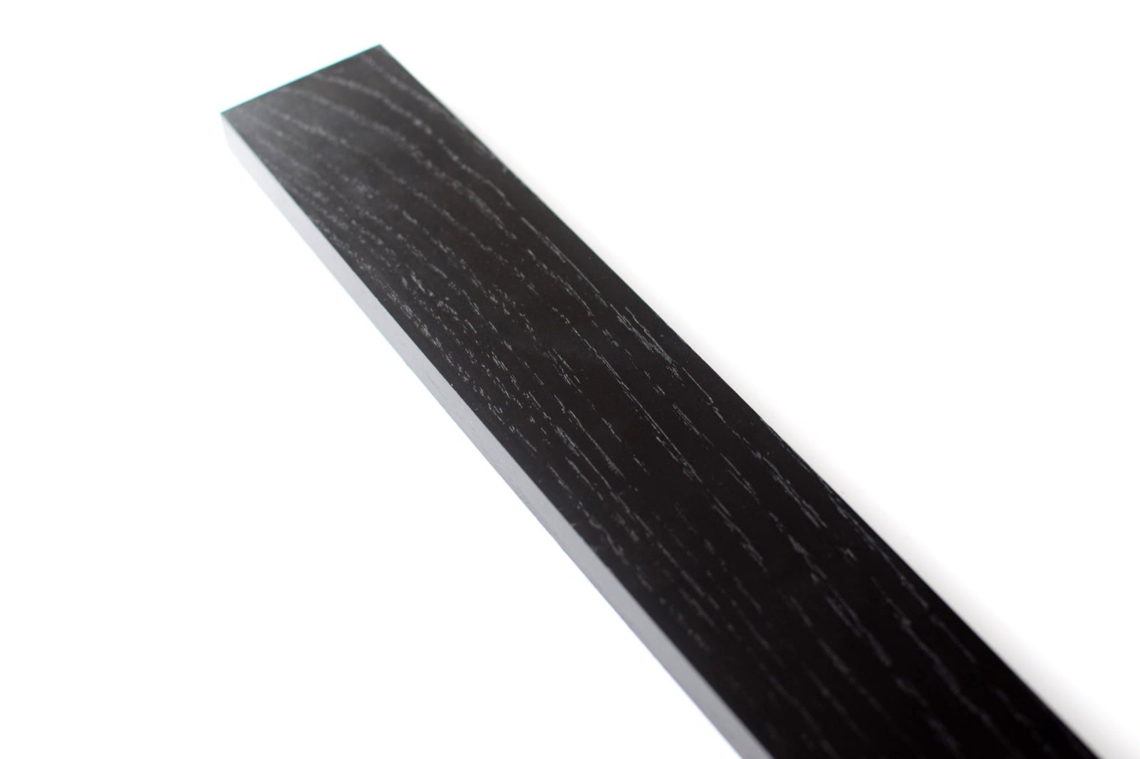 Knivmagnet i træ - Sortlakeret eg