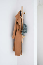 Stumtjener i eg - Messing